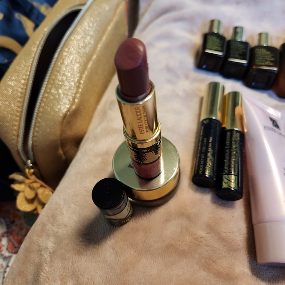 17pc Estee Lauder Bundle - Picture 4 of 8
